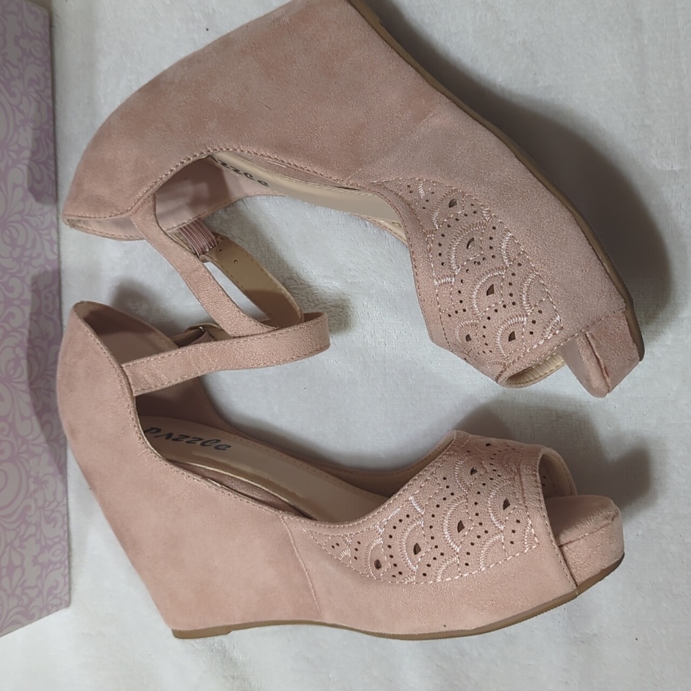 Blush Pink Wedge Sandals - Picture 2 of 9